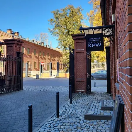 Apartment Przyfabryczny Ksiezy Mlyn - Bezplatny Garaz - Klimatyzacja - Fv *