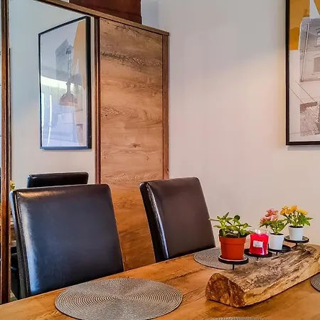 Przyfabryczny Ksiezy Mlyn - Bezplatny Garaz - Klimatyzacja - Fv