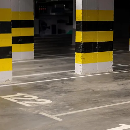 Przyfabryczny Ksiezy Mlyn - Bezplatny Garaz - Klimatyzacja - Fv Lodz