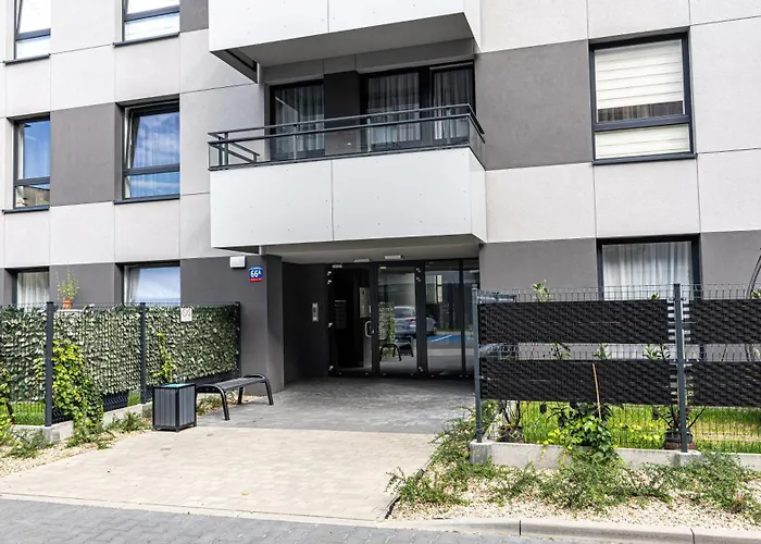 Przyfabryczny Ksiezy Mlyn - Bezplatny Garaz - Klimatyzacja - Fv לודז'